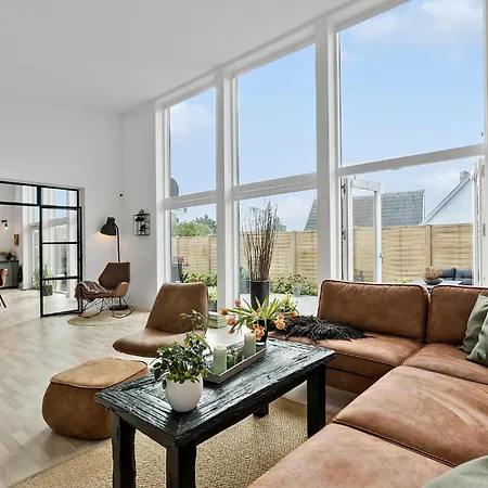 4 Bedroom Lovely In * Gilleleje